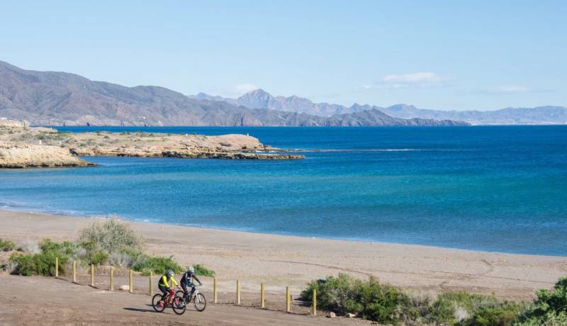 217 kilometres of cycling on the EuroVelo 8 route as it passes through the Region of Murcia