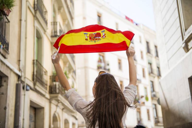 Spain is one of only four countries that has no lyrics in their national anthem. Why?