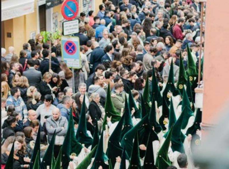 Record-breaking Easter for Andalucía as younger tourists boost spending