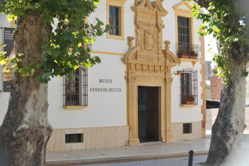 September 23 to November 23 Exhibition of documents relating to the medieval Jews in Lorca