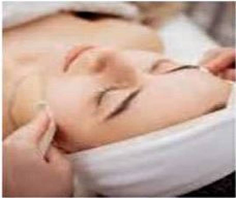 Revive your skin this autumn with an Oxygen Bubble Facial at The Salon Camposol