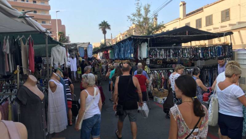 Popular Torrevieja Friday market relocated for two weeks this summer