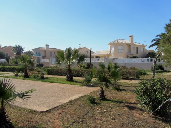 Property in Los Urrutias and Estrella de Mar